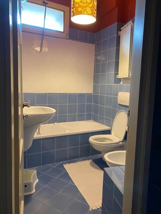 Appartamento Rainbow House Intra Esterno foto
